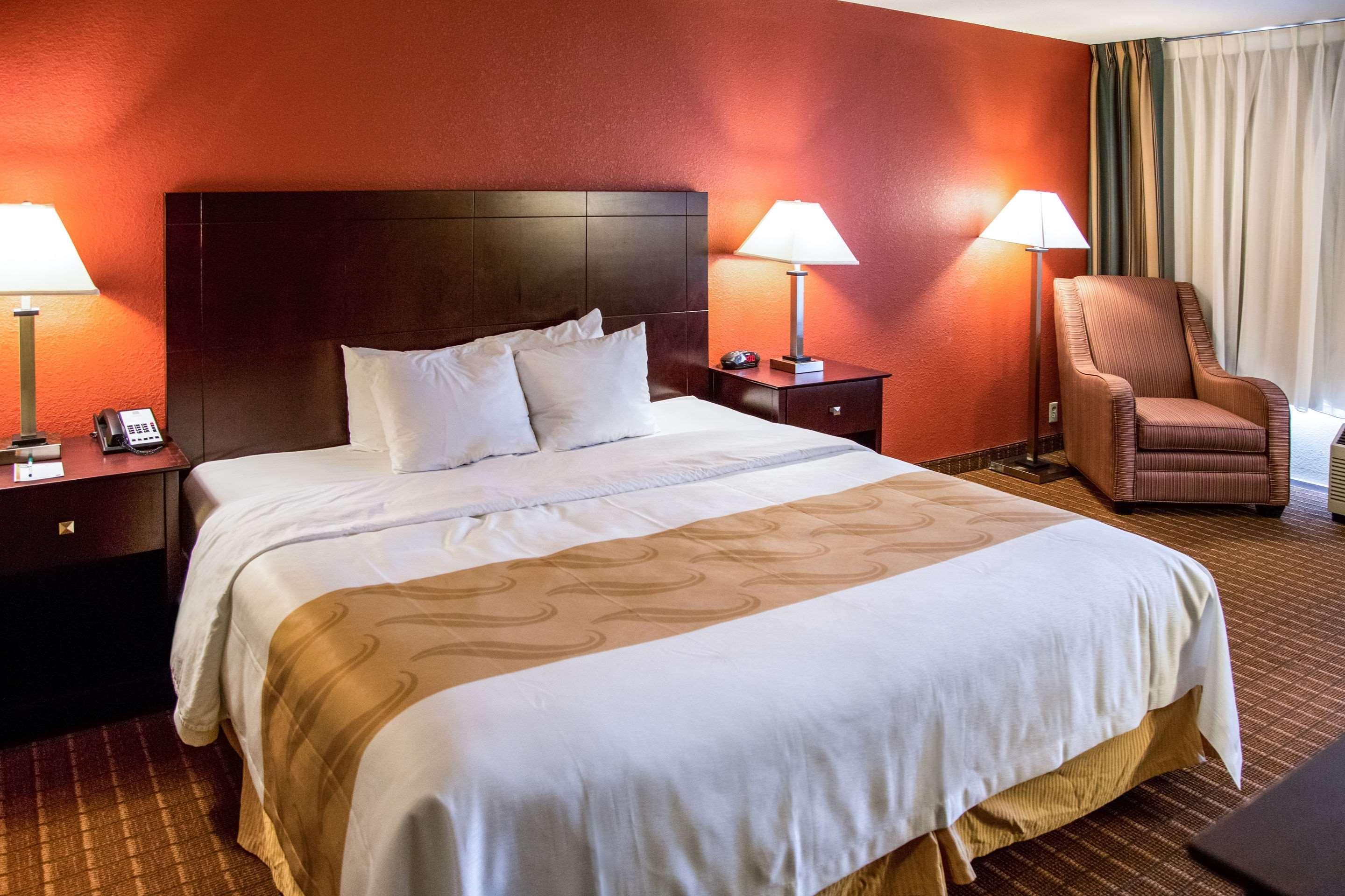 Quality Inn Fort Dodge Exterior foto